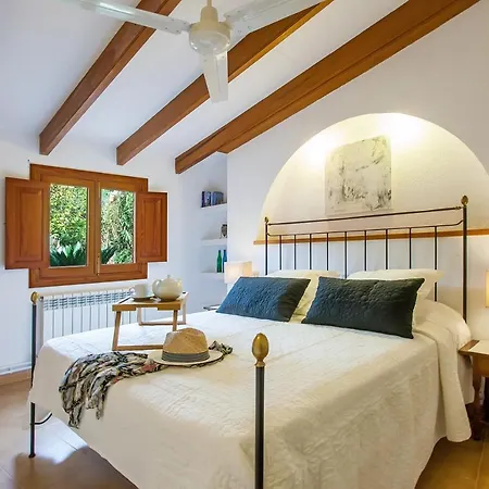 Torres - By Emerald * Pollença