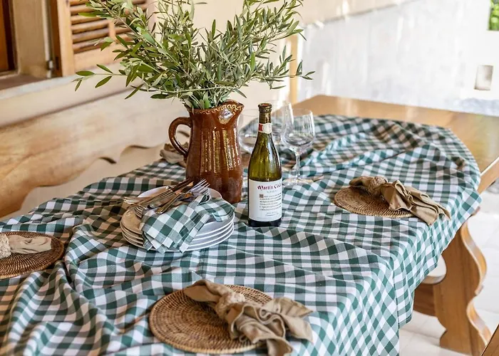 Torres - By Emerald Pollensa