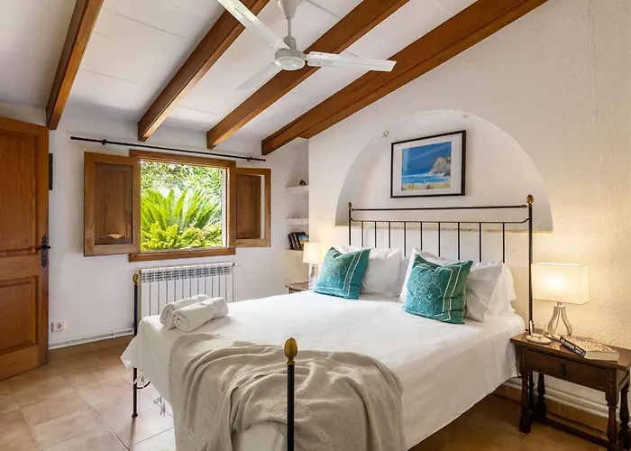 Torres - By Emerald Willa